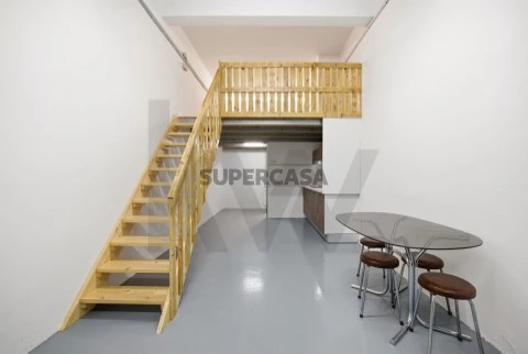 车库 在 Sé Nova, Santa Cruz, Almedina e São Bartolomeu, Coimbra
