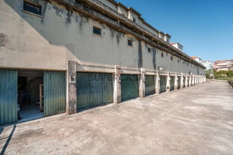 Garagem em Santo António dos Olivais, Coimbra