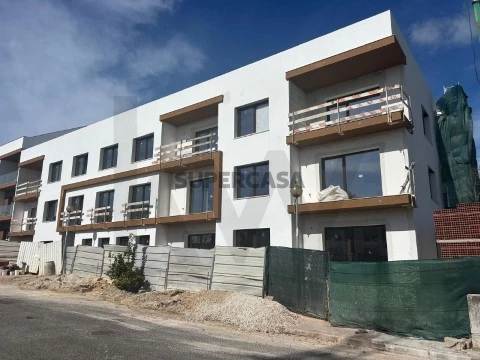 Apartamento T3 em Cadaval e Pêro Moniz, Cadaval