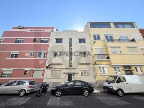 Prédio em Alcântara, Lisboa