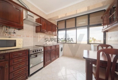 Apartamento T2 em Barreiro e Lavradio, Barreiro