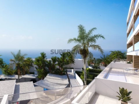 公寓 2 卧室+1 在 Calheta, Calheta (Madeira)