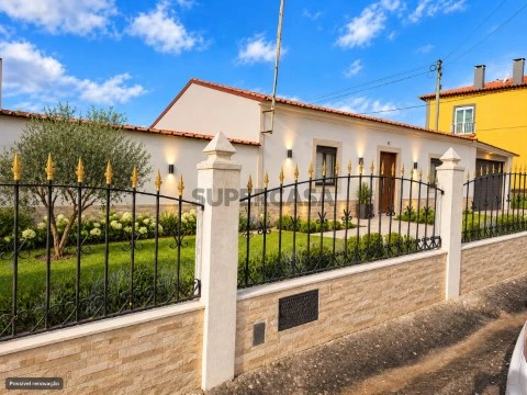 Moradia T3 Exterior Frente IA