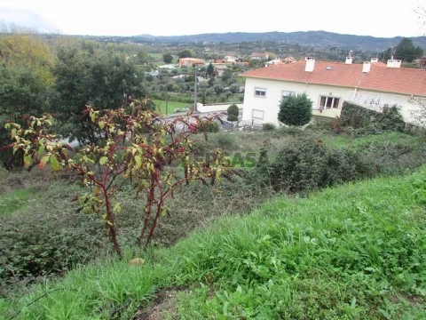 Lote em Vila do Carvalho, Covilhã