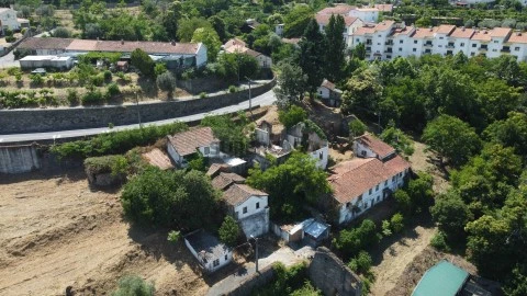 städisches Grundstück auf Covilhã e Canhoso, Covilhã