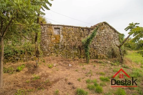 Huis  Op Cambra e Carvalhal de Vermilhas, Vouzela