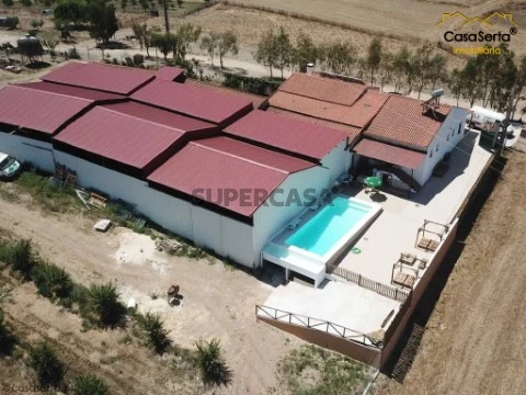 Quinta T3 em Safara, Moura