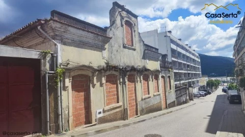 Moradia T4 na Lousã, Lousã