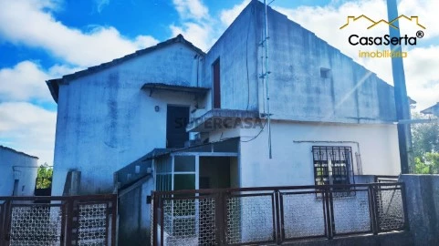 Moradia T3 em Cumeada e Marmeleiro, Sertã