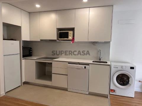 Apartment 1 Zimmer auf Rua Fernão Mendes Pinto, Mazedo e Cortes, Monção