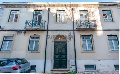 Prédio em Santa Maria Maior, Lisboa