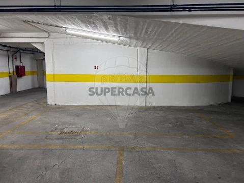 Garagem em São Domingos de Benfica, Lisboa
