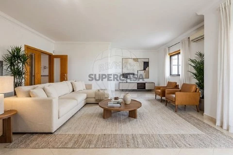 Apartamento T5 em Cidade de Santarém, Santarém