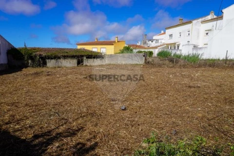 Terreno em Atouguia da Baleia, Peniche