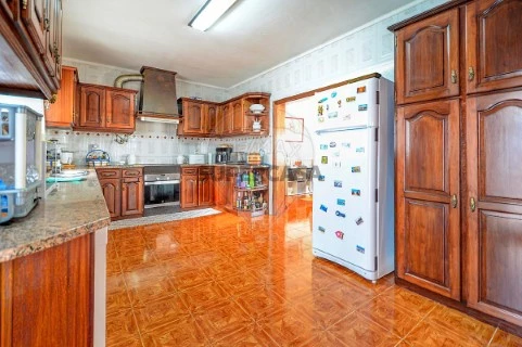 Moradia T4 em Atouguia da Baleia, Peniche