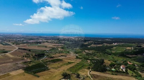 Terreno em Serra D'El Rei, Peniche