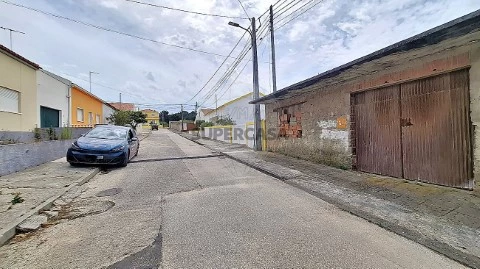 Moradia T3 em Ferrel, Peniche