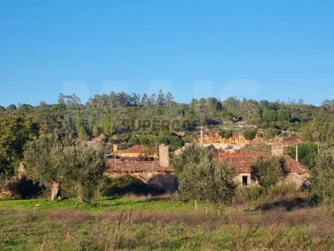 Moradia T3 em Alcanede, Santarém