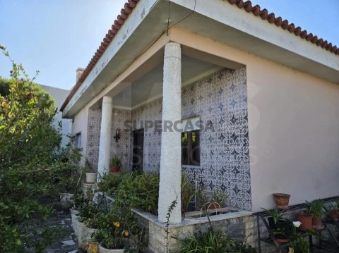 Moradia T3 em Moitas Venda, Alcanena