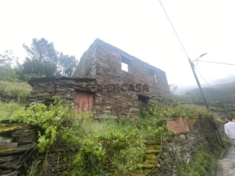 Moradia T1 em Benfeita, Arganil