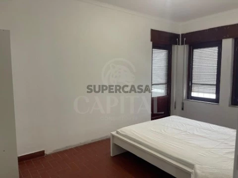 Moradia T5 em Samora Correia, Benavente