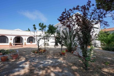 Moradia T6 em Caparica e Trafaria, Almada
