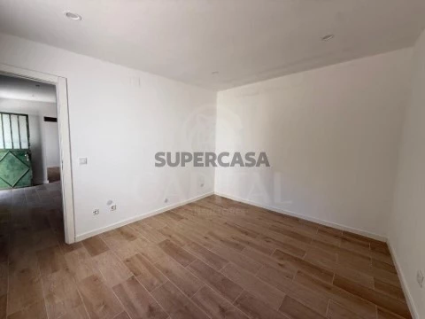 Moradia T2 em Samora Correia, Benavente