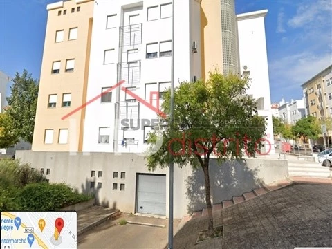 Garagem em Sé e São Lourenço, Portalegre
