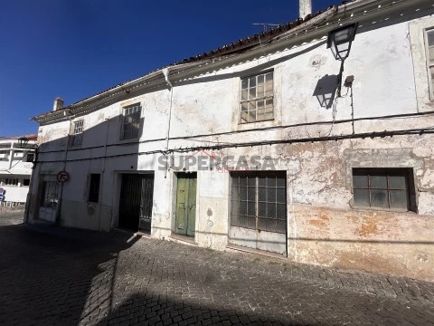 Moradia T0 em Sé e São Lourenço, Portalegre