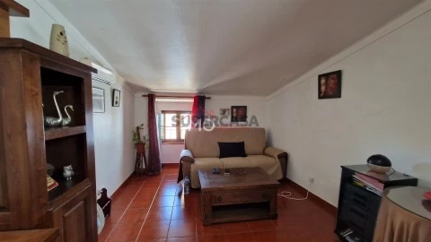 Moradia em Banda T2 em Santa Maria da Devesa, Castelo de Vide