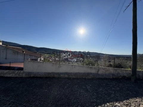 Terreno em São Salvador da Aramenha, Marvão