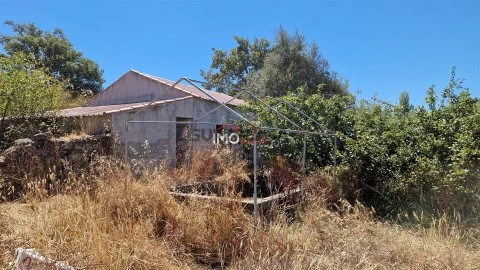 Farm 1 bedroom in Nossa Senhora Graça Póvoa Meadas, Castelo de Vide