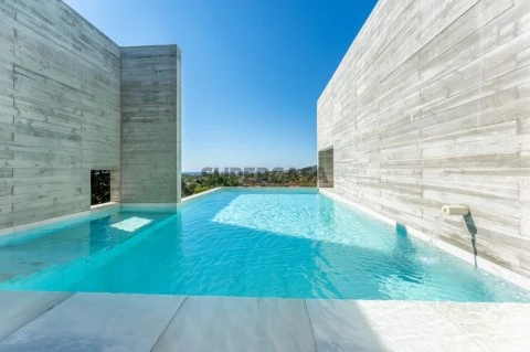 Villa T4 Duplex em Santa Bárbara de Nexe, Faro
