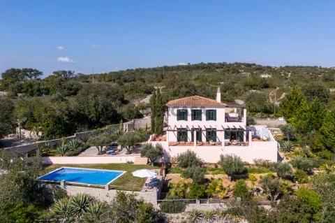 Villa T2 Duplex em EM1305, Santa Bárbara de Nexe, Faro