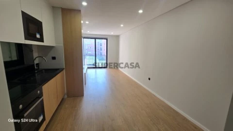 Cozinha apartamento t3 novo centro braga