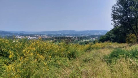 Quinta T0 em Esqueiros, Nevogilde e Travassós, Vila Verde
