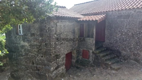 Moradia T0 em Chorense e Monte, Terras de Bouro