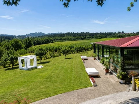 Quinta T0 em Barreiros, Amares