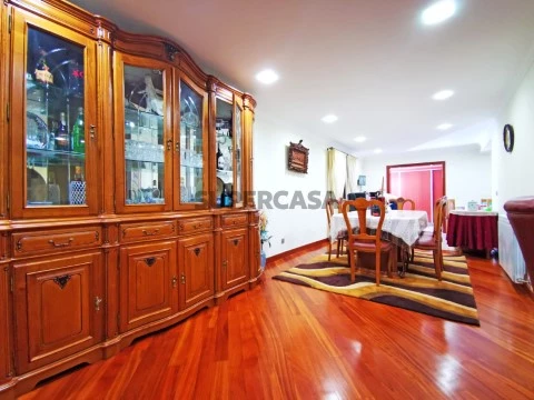 Sala de estar e Jantar