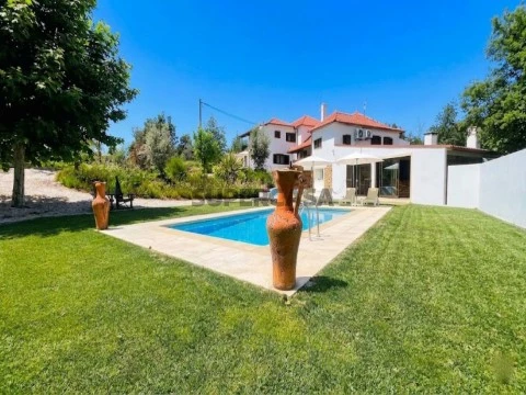 Maison 7 Chambres au Pedrógão Grande, Pedrógão Grande