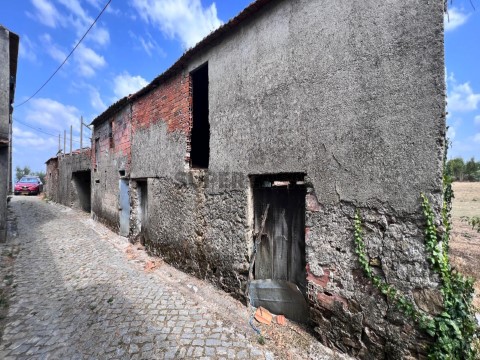 Arrecadação Arega, Figueiró dos Vinhos