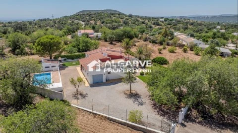 Moradia T3 em Faro (Sé e São Pedro), Faro