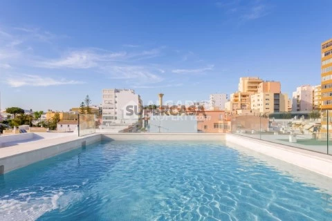 Apartamento T2 Triplex em Faro (Sé e São Pedro), Faro
