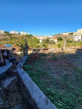 Terreno Urbanizável em Ramada e Caneças, Odivelas