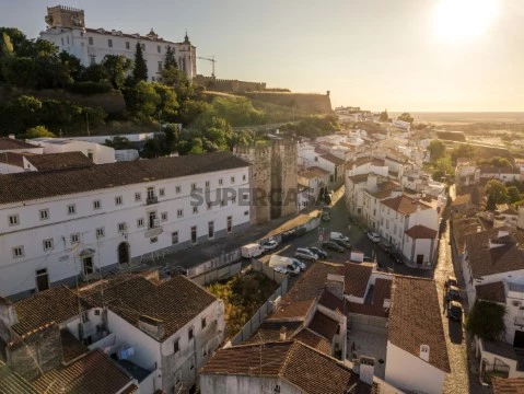Terreno no centro historico Estremoz