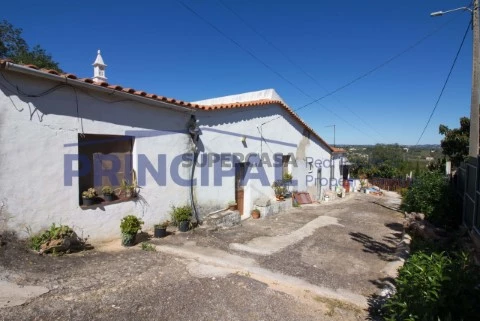 Moradia T4 em Algoz, Silves