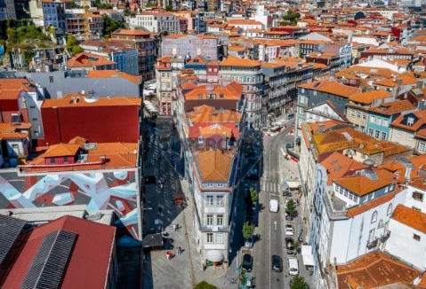 Prédio em Cedofeita, Santo Ildefonso, Sé, Miragaia, São Nicolau e Vitória, Porto