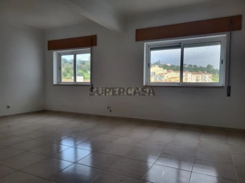 Apartamento T3 na Azambuja, Azambuja