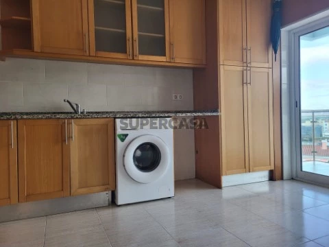 Apartamento T3 na Azambuja, Azambuja