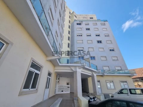 Apartamento T3 em Aveiras de Cima, Azambuja